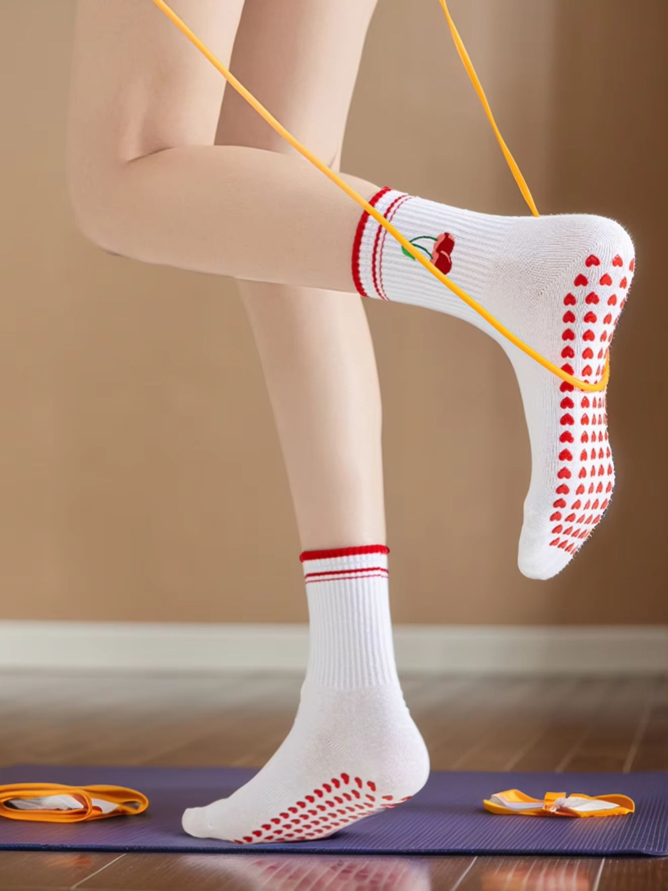Pilates & Yoga Tina Fehrenbach - 1 Pairs Cross-Border Professional Yoga Socks,