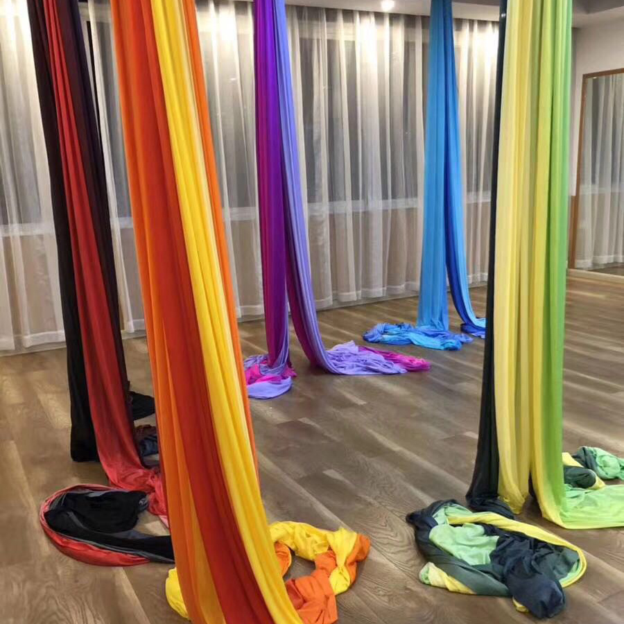 Ombre Anti-Gravity Yoga Hammoc - огляд і ціна Aerial Silk Hammock